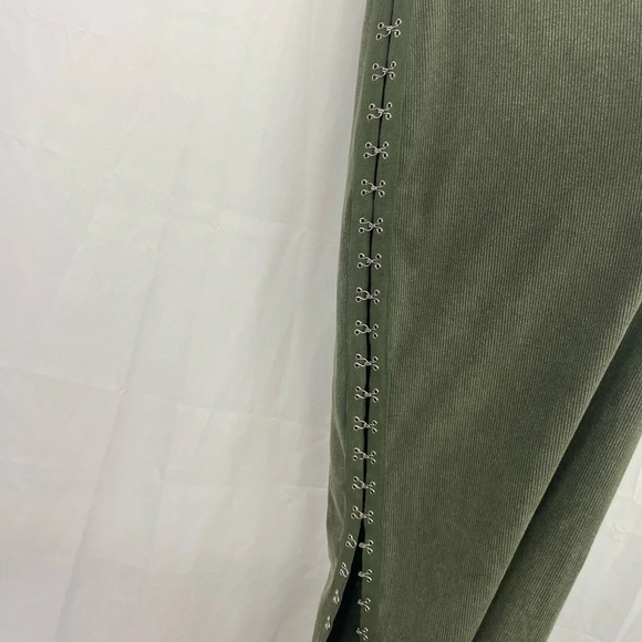 NWT Forever 21 Bodycon Dress S Green Ribbed Knit Midi Sleeveless Round Neck - Picture 3 of 10